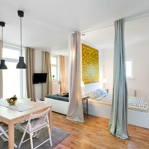  Apartment Der Schöne Ernst Deutschland